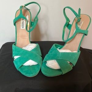 Steve Madden Green suede high heels.